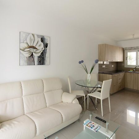 Katalimata Court Apartment Ayia Napa Ngoại thất bức ảnh