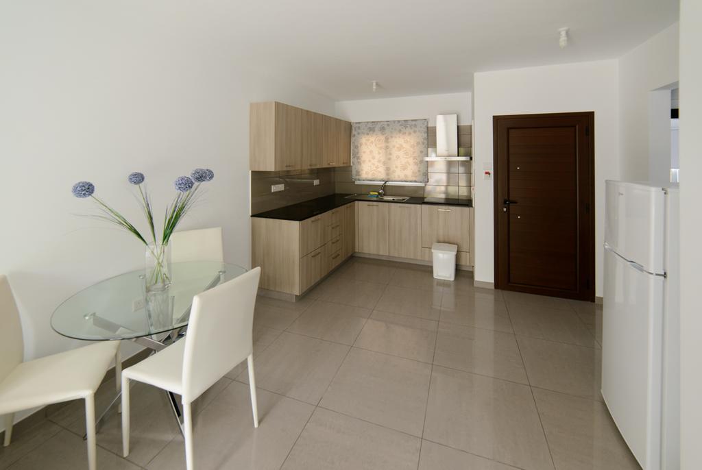 Katalimata Court Apartment Ayia Napa Ngoại thất bức ảnh