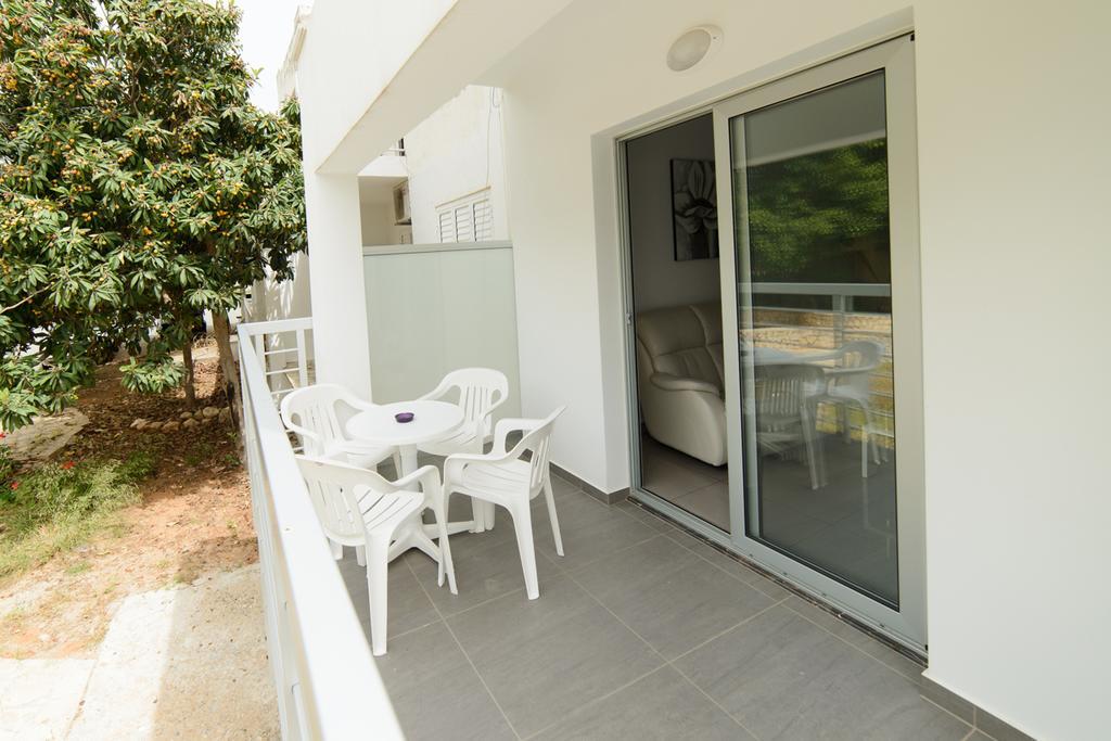 Katalimata Court Apartment Ayia Napa Ngoại thất bức ảnh